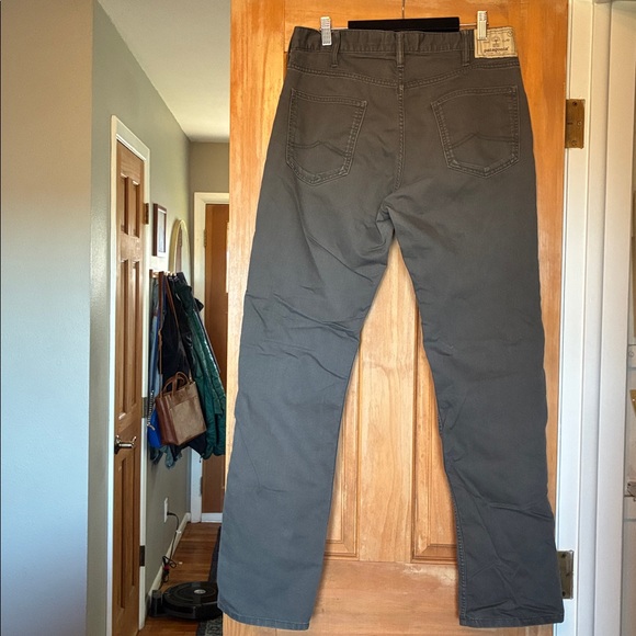 Patagonia Men’s Grey Iron Clad Pants - Picture 3 of 6